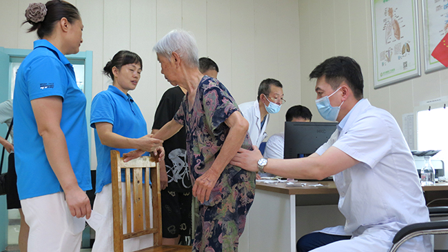康复科 贾野 06.jpg